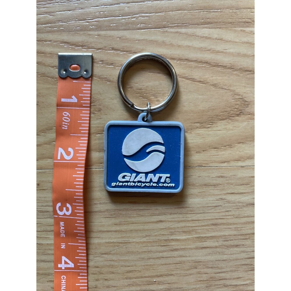 GIANT BICYCLES KEY CHAIN ONLY
